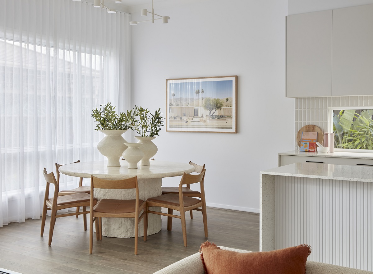 Wisdom Homes Capri 8782 Dining